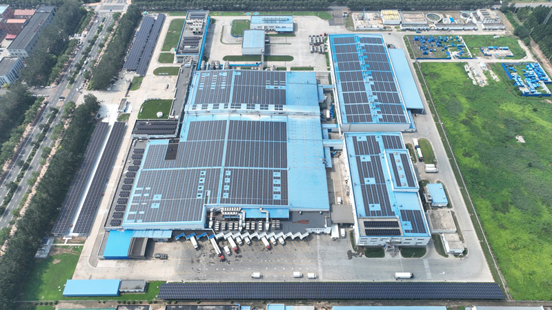 伊利天津工厂全面启用日托光伏轻刚组件